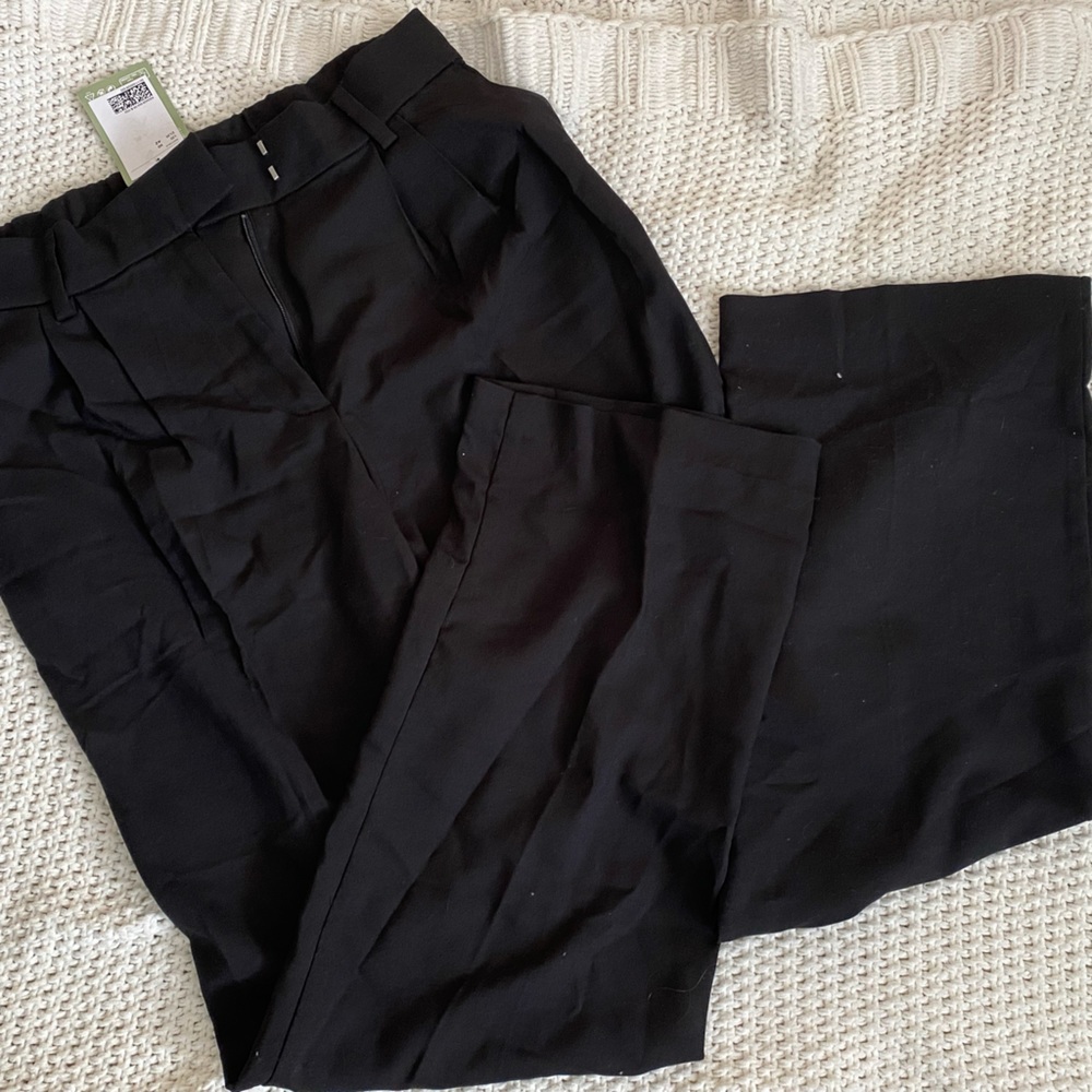 NWT H&M Black High Waisted Trousers